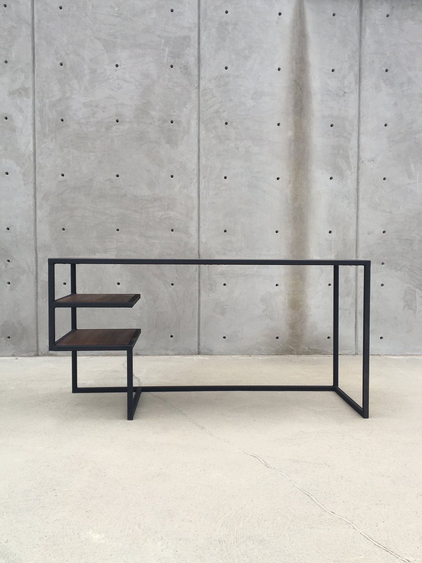 Dali Industrial-Style Handcrafted Desk